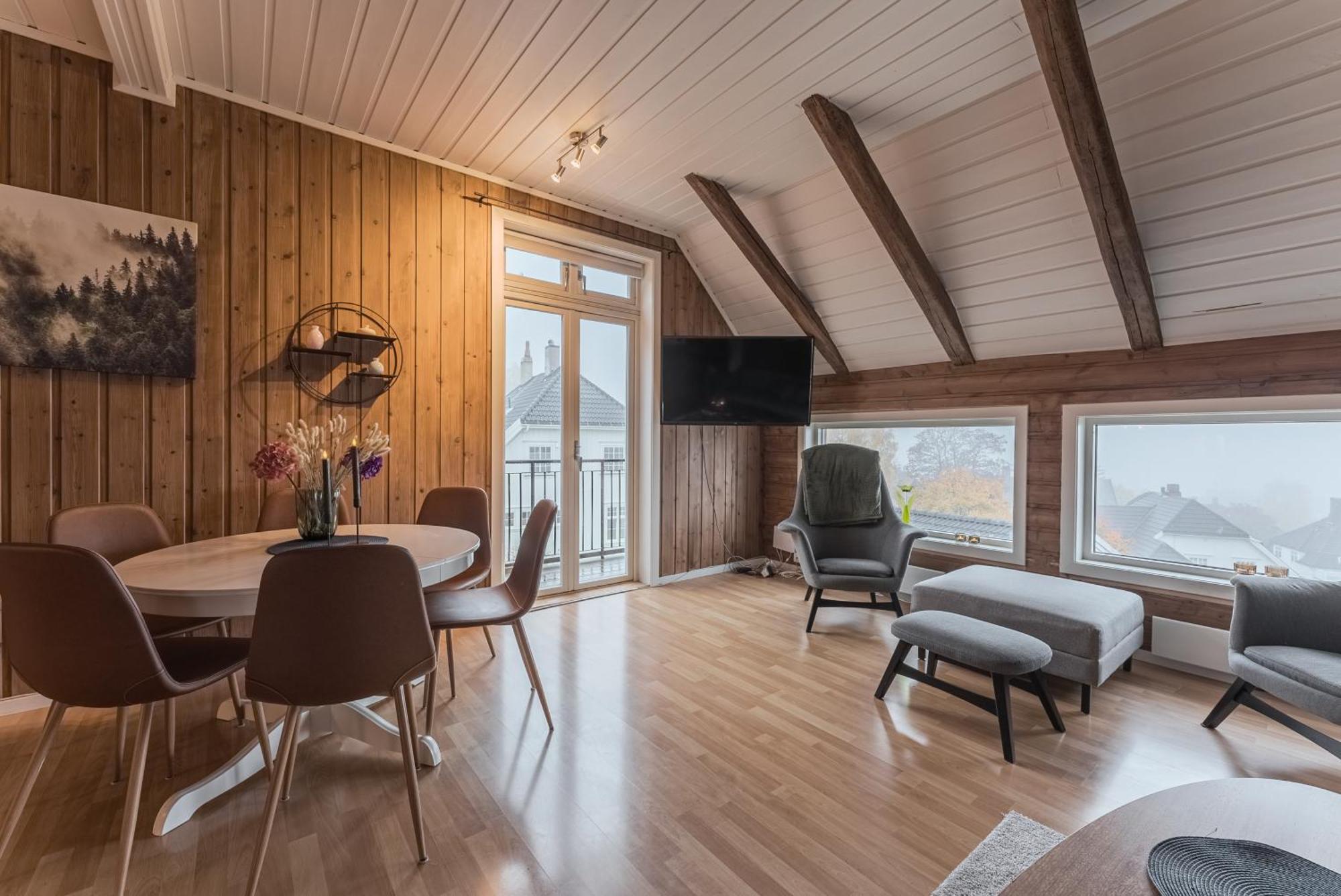 Toppleilighet I Sentrum Av Lillehammer Zewnętrze zdjęcie